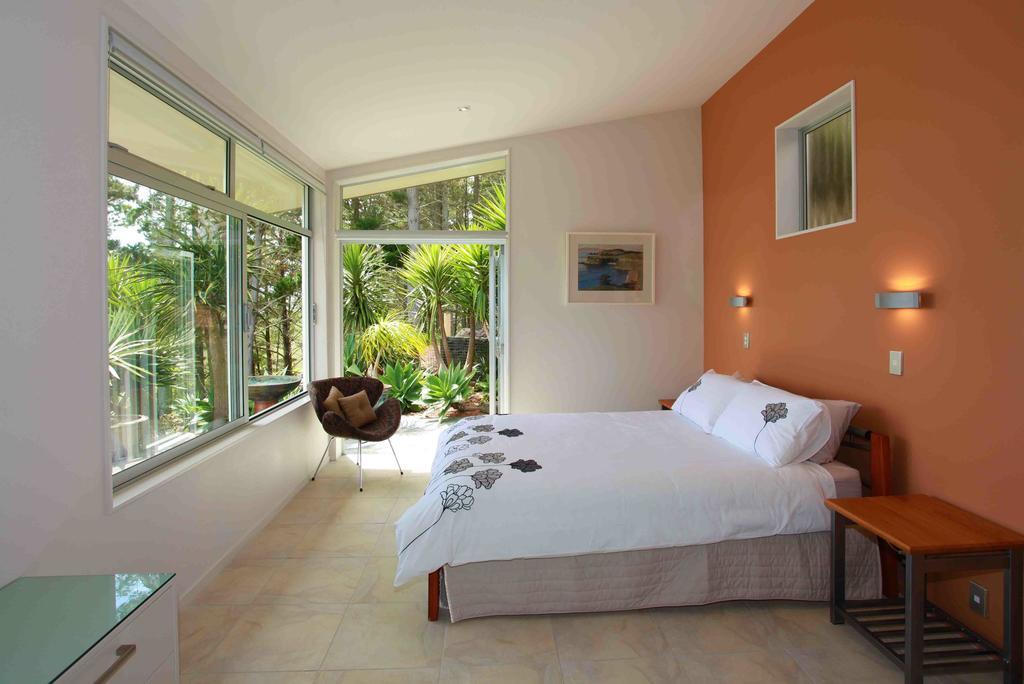 Nikau Apartments Waiheke Island Onetangi Bagian luar foto
